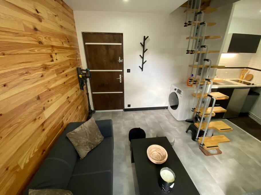 Petit Duplex Cocooning Lägenhet Férel Exteriör bild