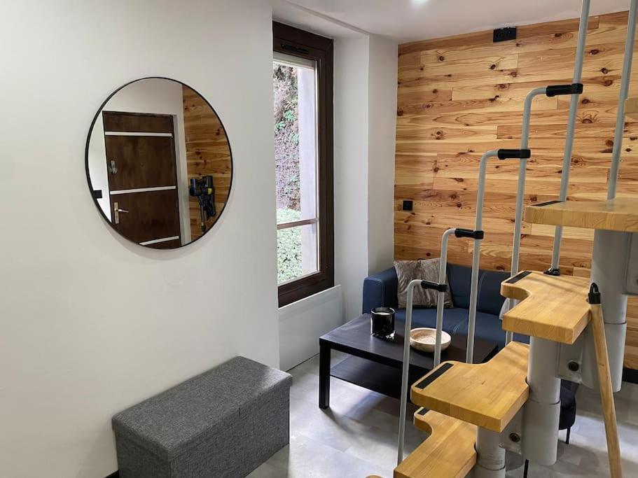 Petit Duplex Cocooning Lägenhet Férel Exteriör bild